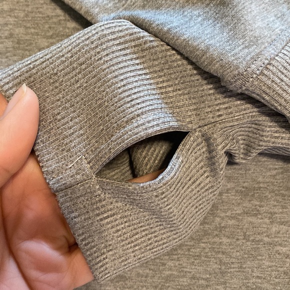 1/4 ZIP ATHLETIC PULLOVER BUNDLE - Picture 4 of 11